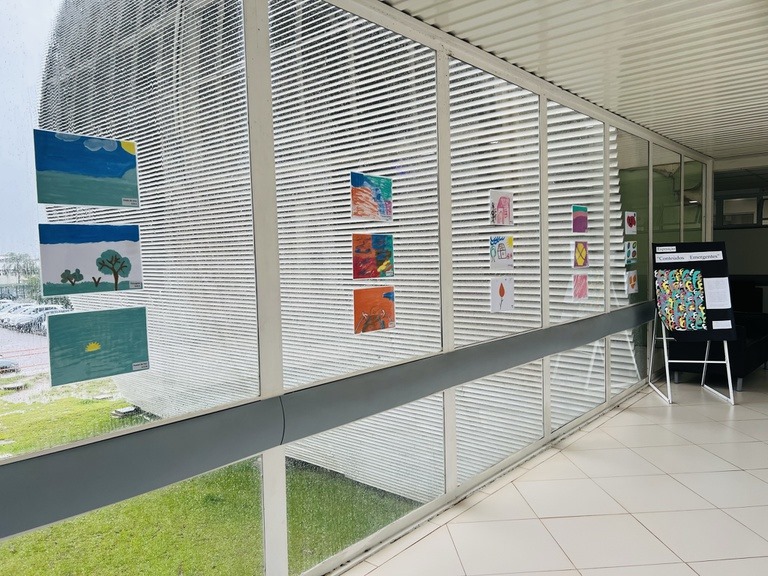 ARTE NO HOSPITAL: Oficinas expressivas em enfermaria de saúde mental